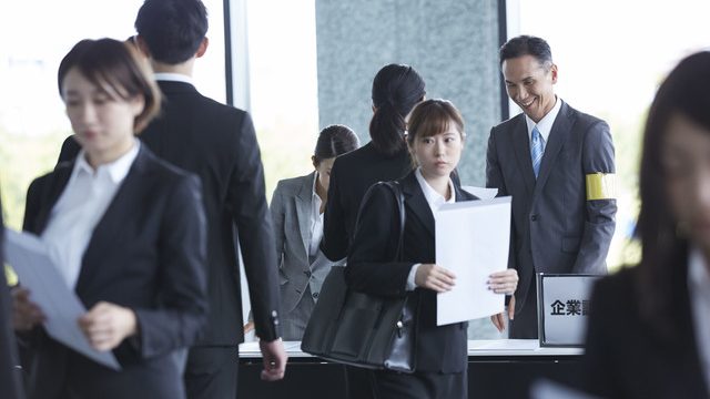 内定獲得者の平均エントリー数は50社以上 就活生がエントリーで知っておきたいこと インターン 就活に役立つ情報メディア ユアターンplus