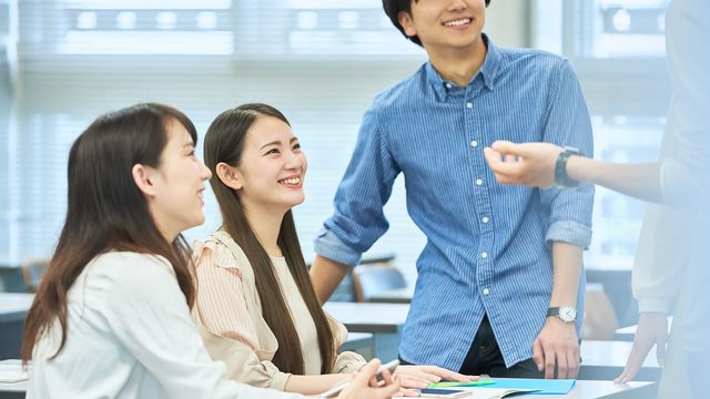 大学生は何に忙しい 大学生 暇 な時代はとっくに終わっている理由 インターン 就活に役立つ情報メディア ユアターンplus